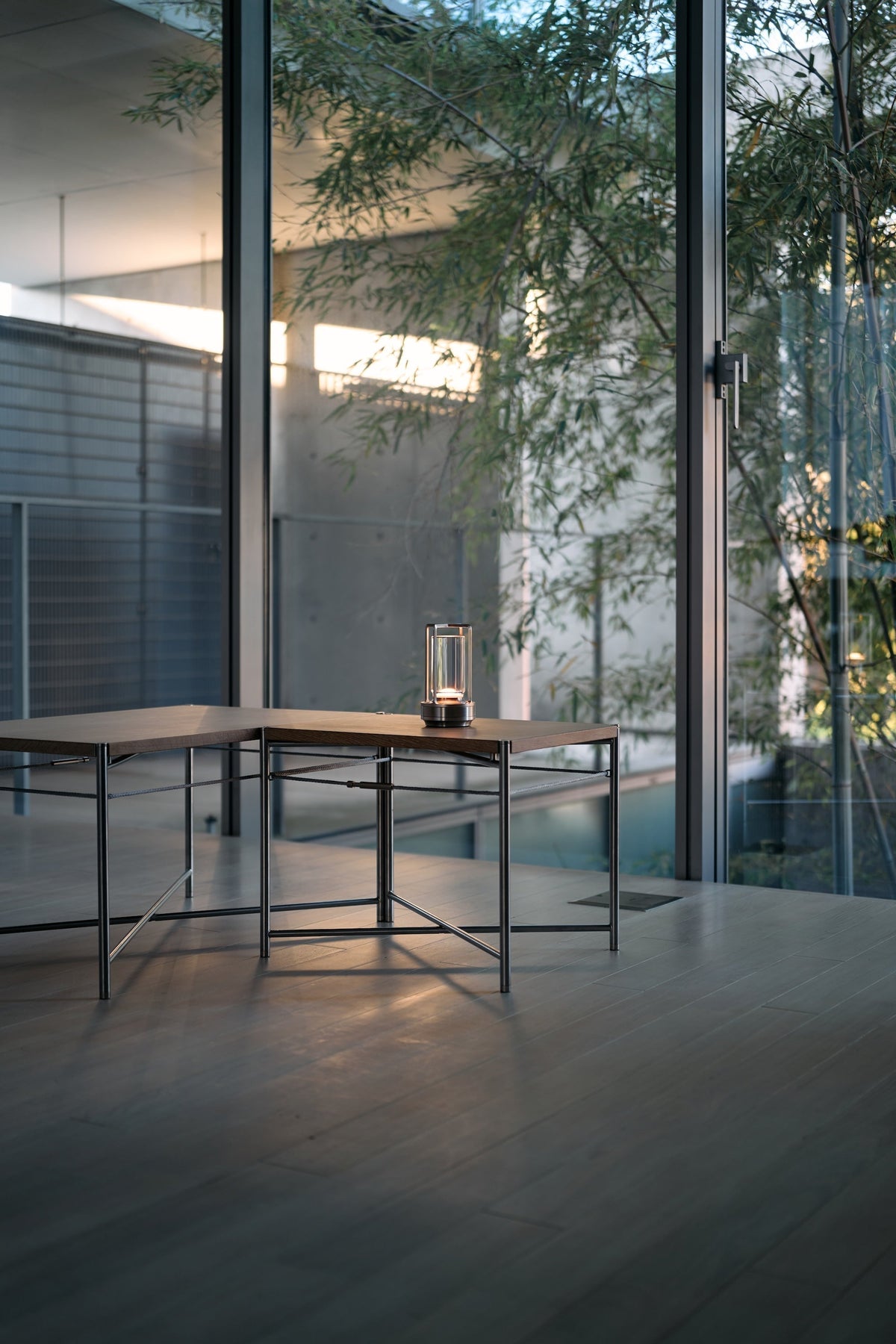 予約販売のお知らせ / Centre Folding Table