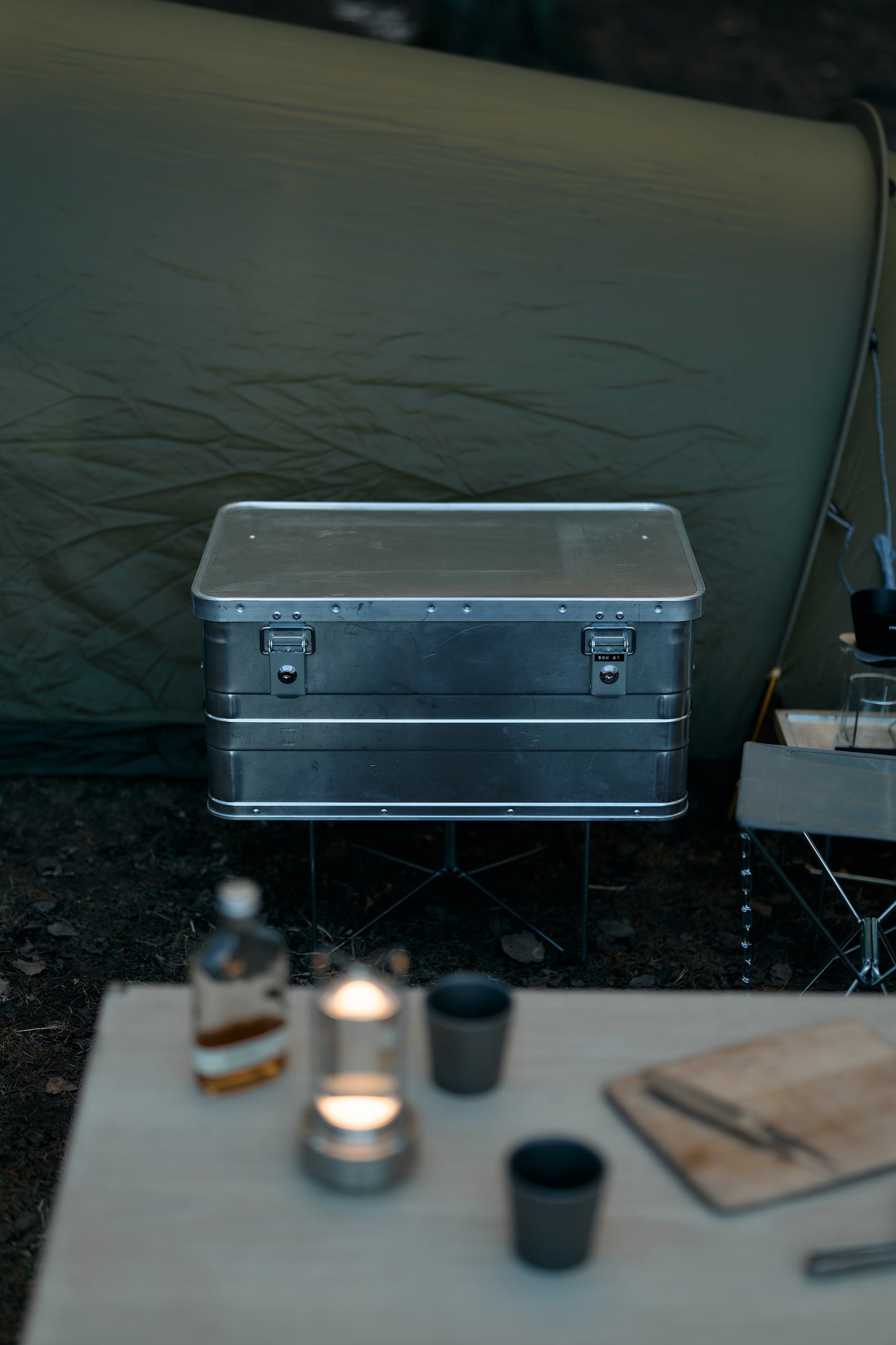 Wanderout / Universal Stand - Silver
