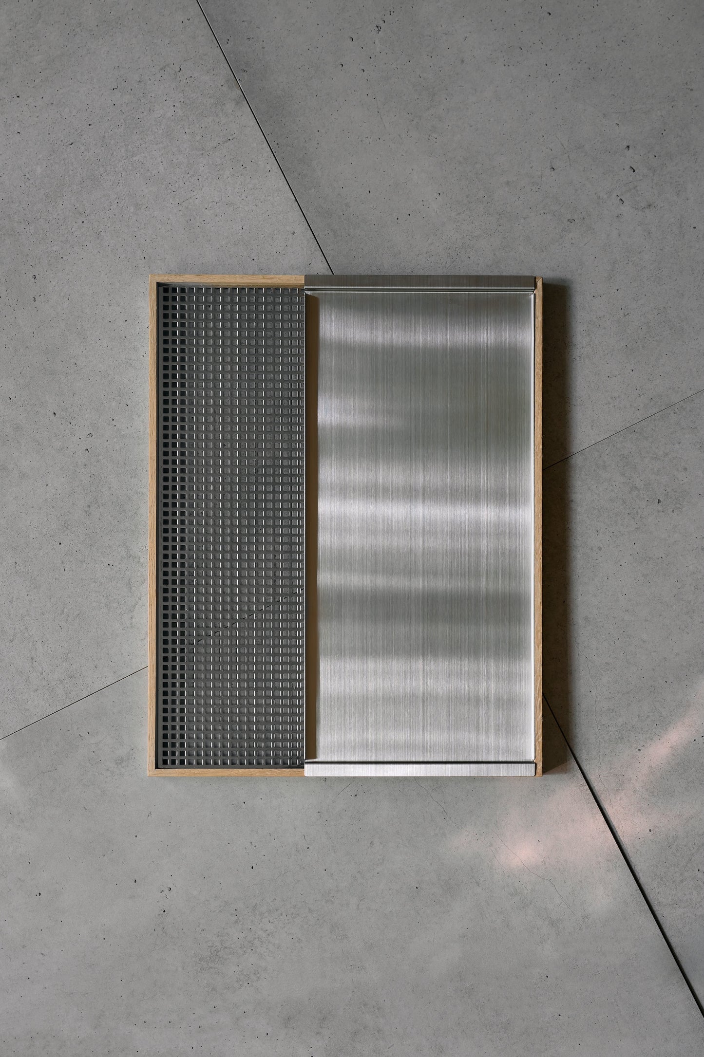 Wanderout / Universal Plate 00