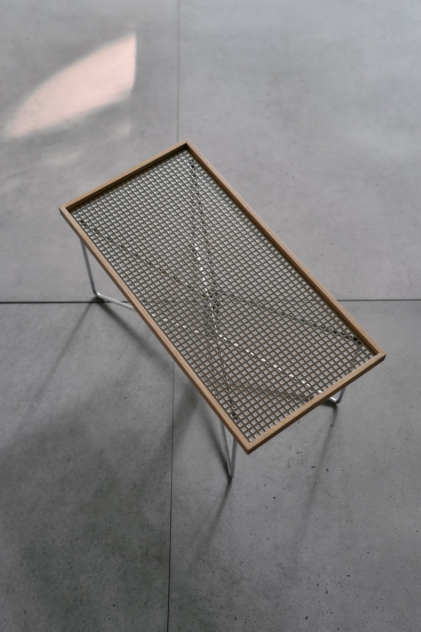 Wanderout / Universal Stand - Silver