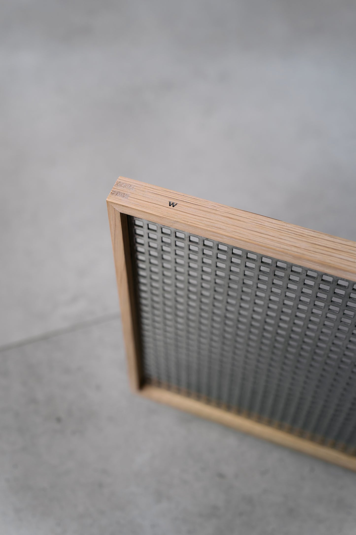 Wanderout / Universal Mesh Tray 01