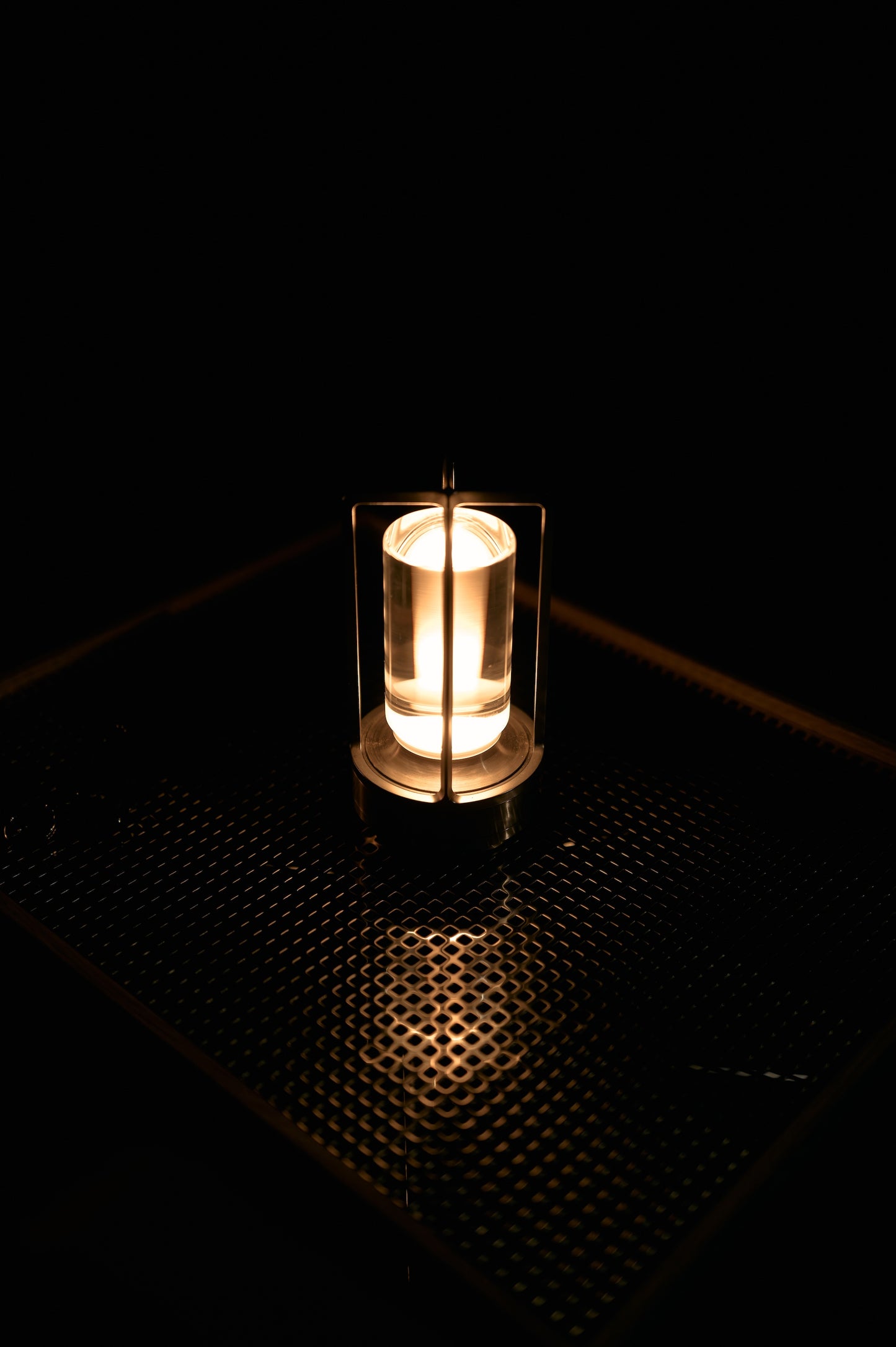 Ambientec / Turn+ Aluminum Black