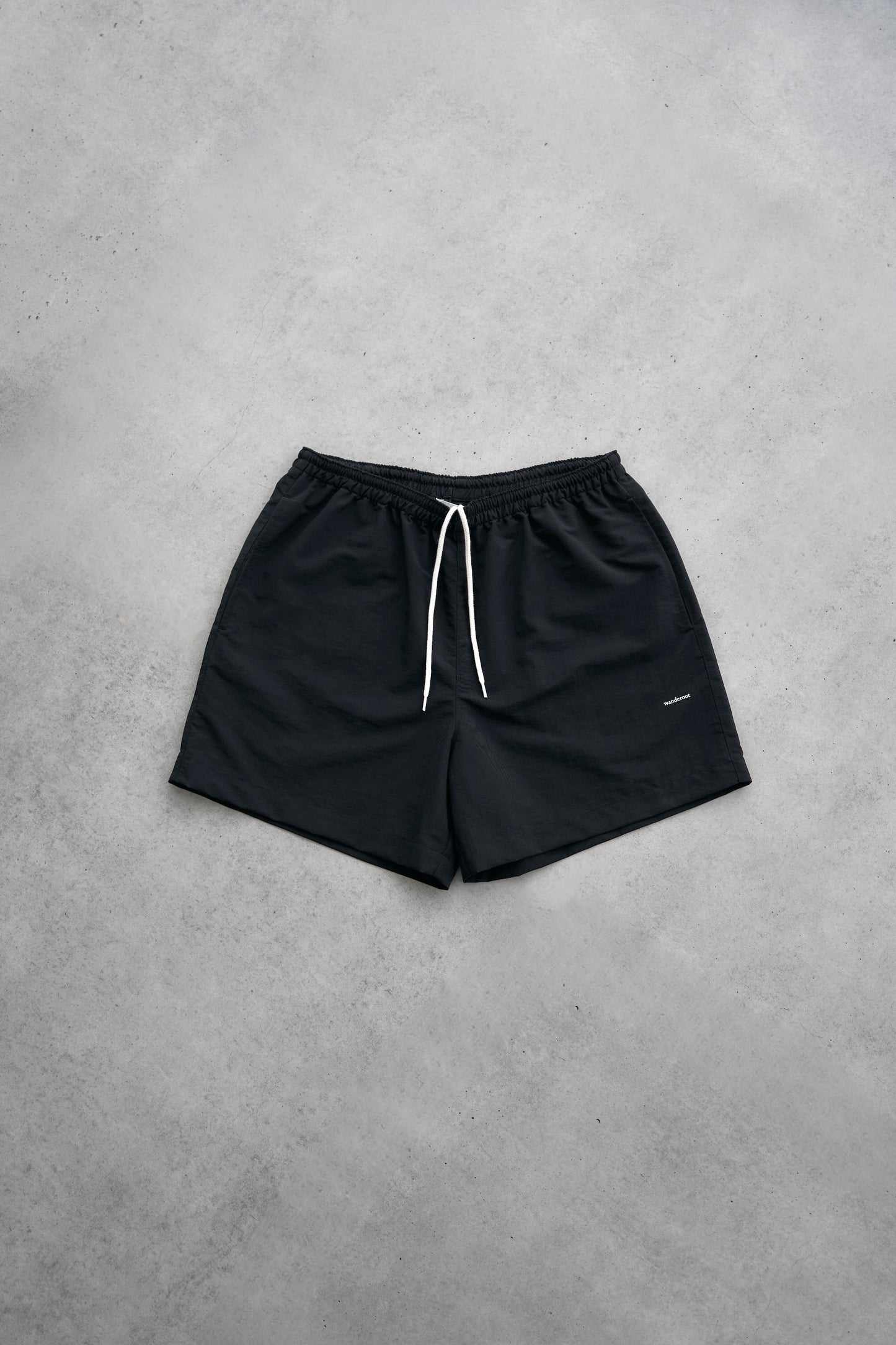 Wanderout / Universal Shorts - Black