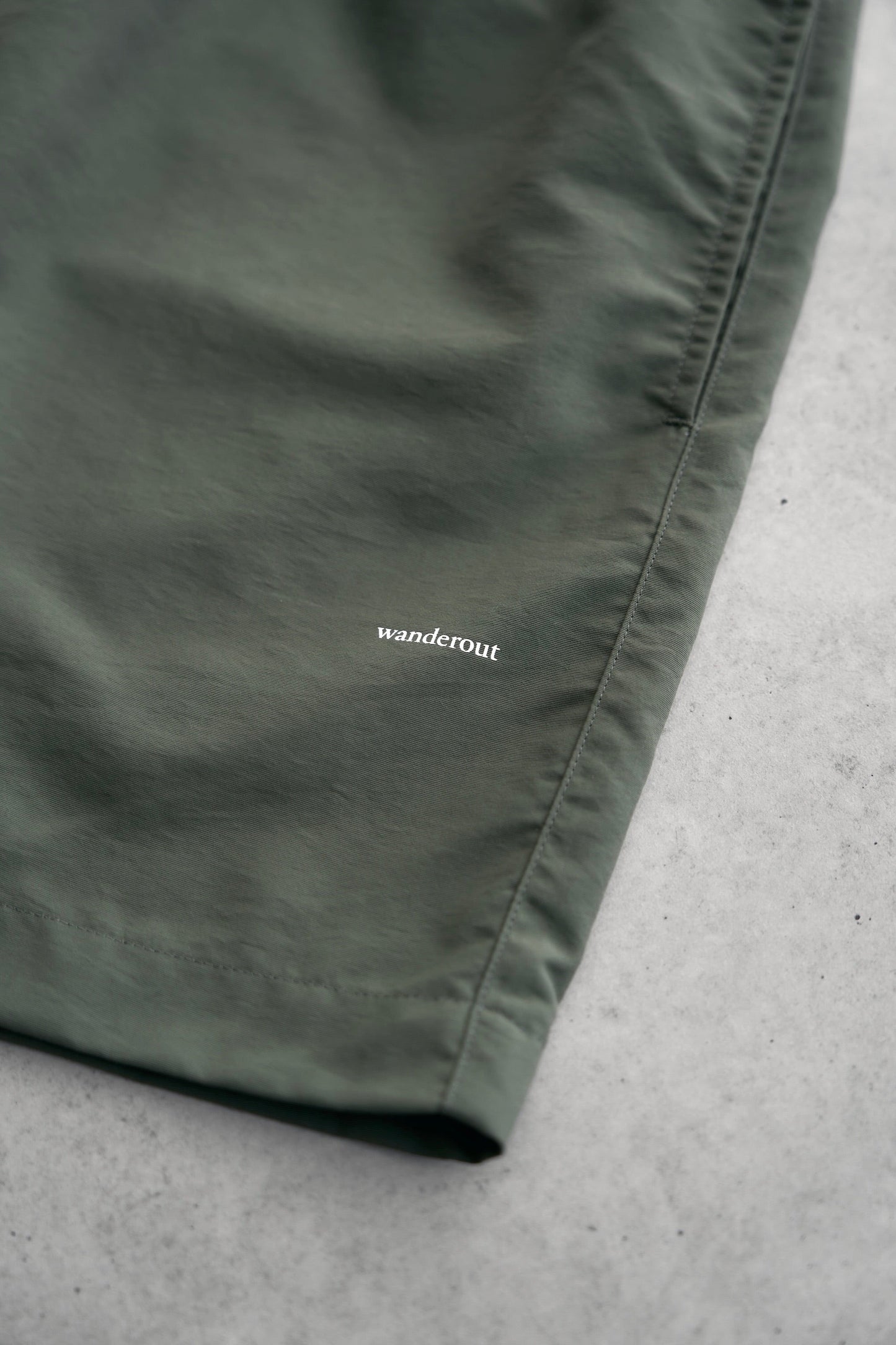 Wanderout / Universal Shorts - Olive