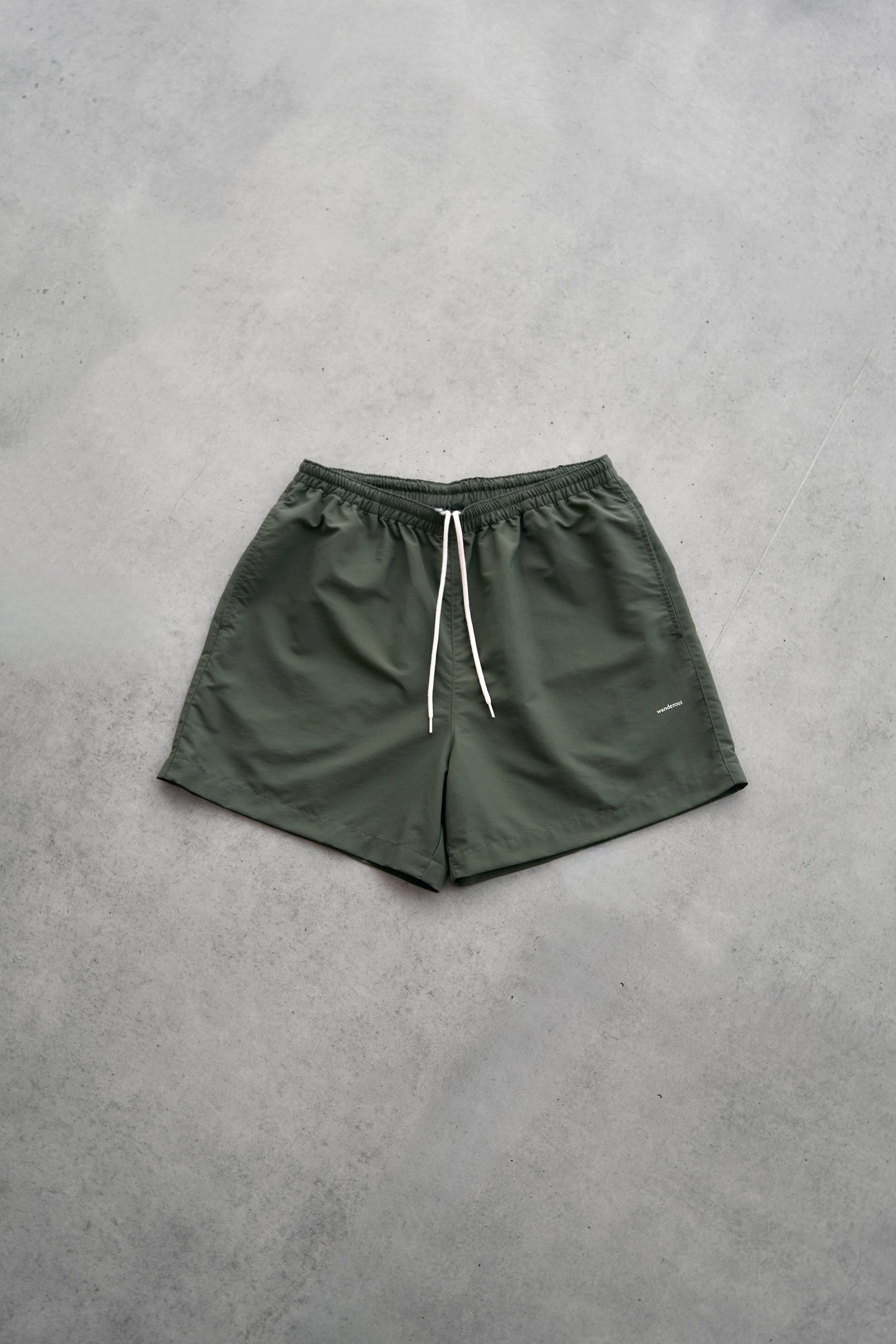 Wanderout / Universal Shorts - Olive