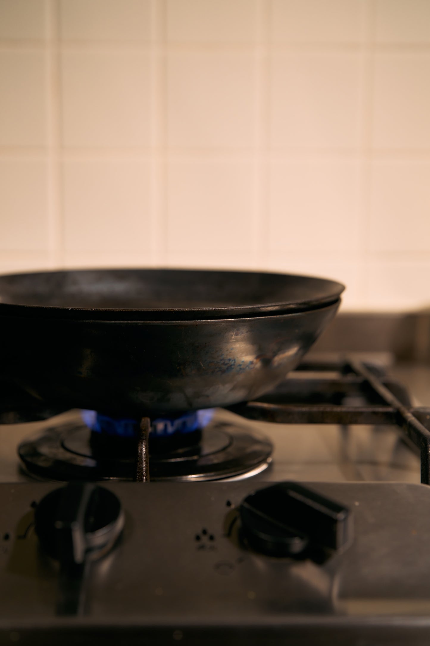 Wanderout / Hammered Iron Flat Frying Pan 22cm