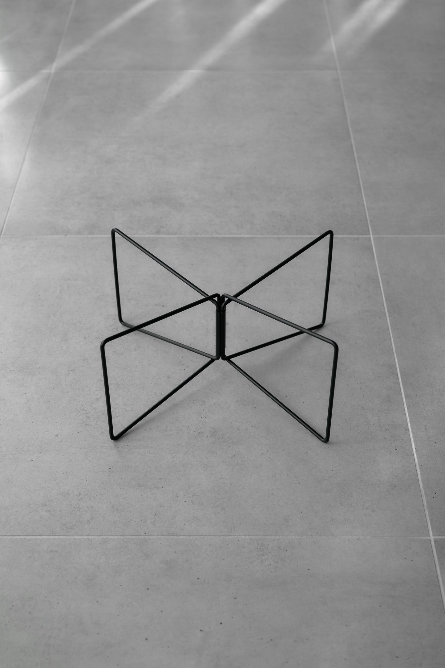 Wanderout / Universal Stand - Black