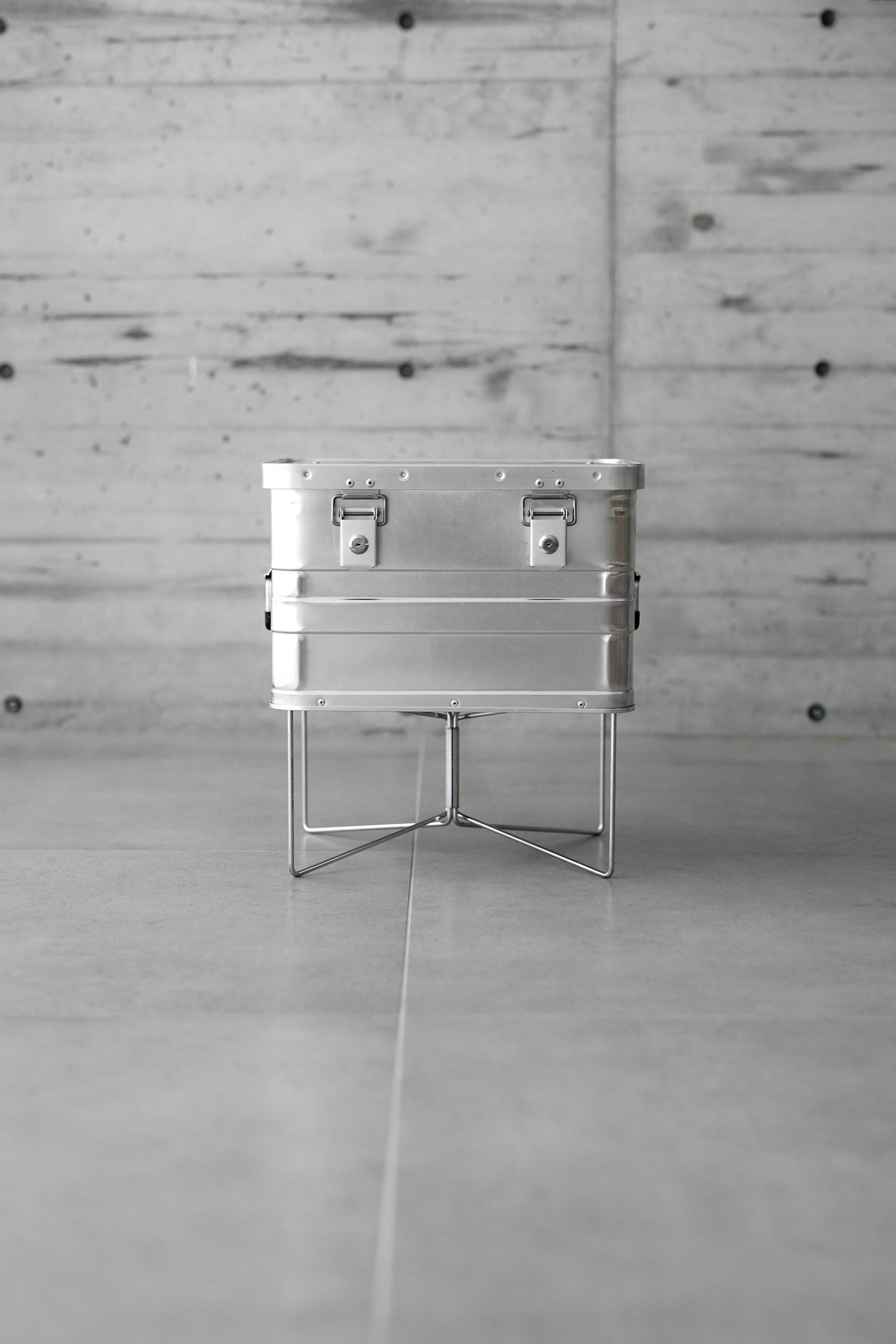 Wanderout / Universal Stand - Silver