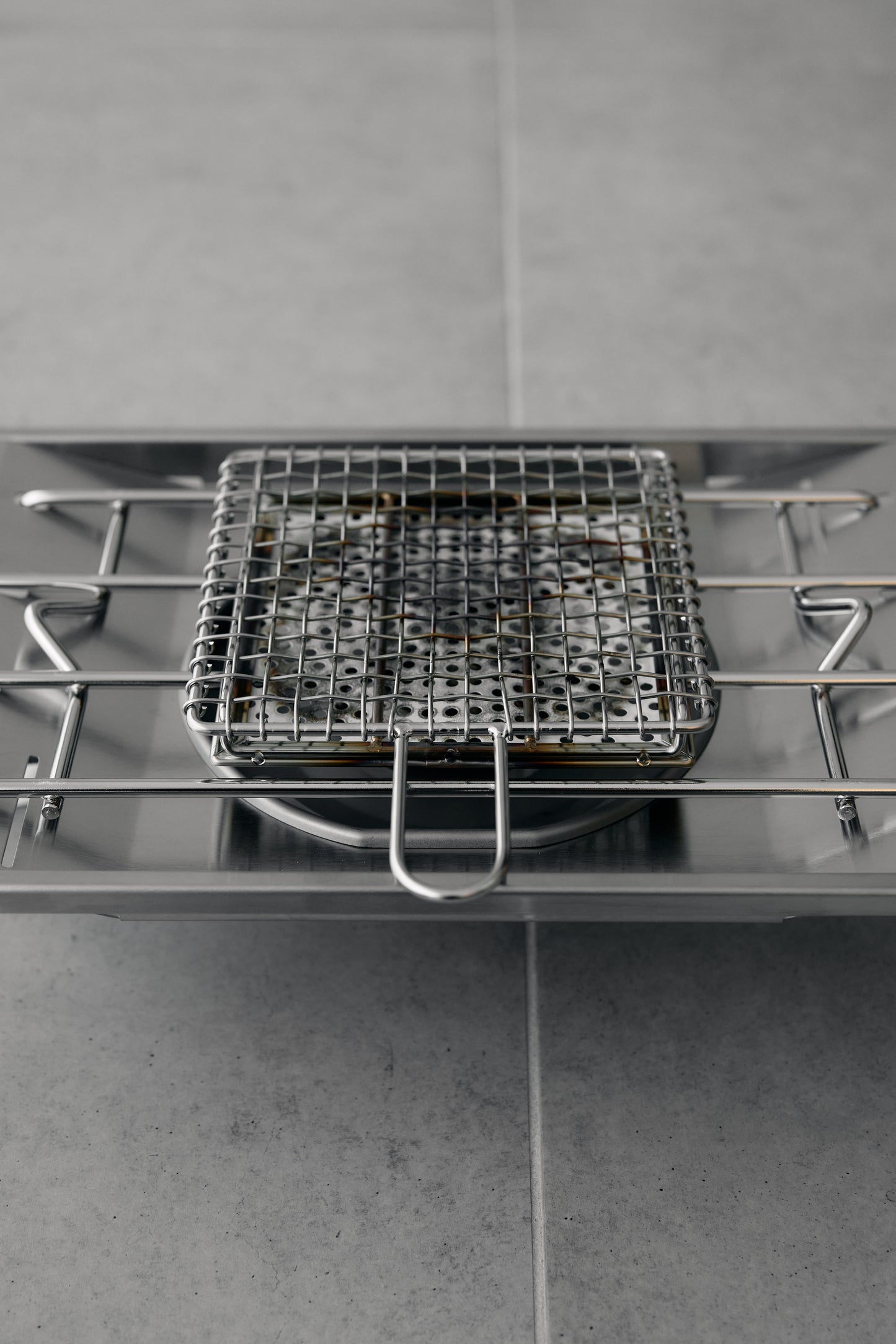 金網つじ / Ceramic Grill with Handled Tray