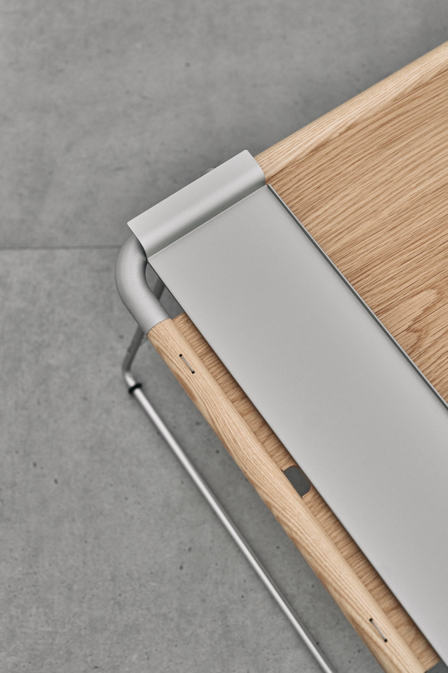 Wanderout / Narrow Tray Al - Silver