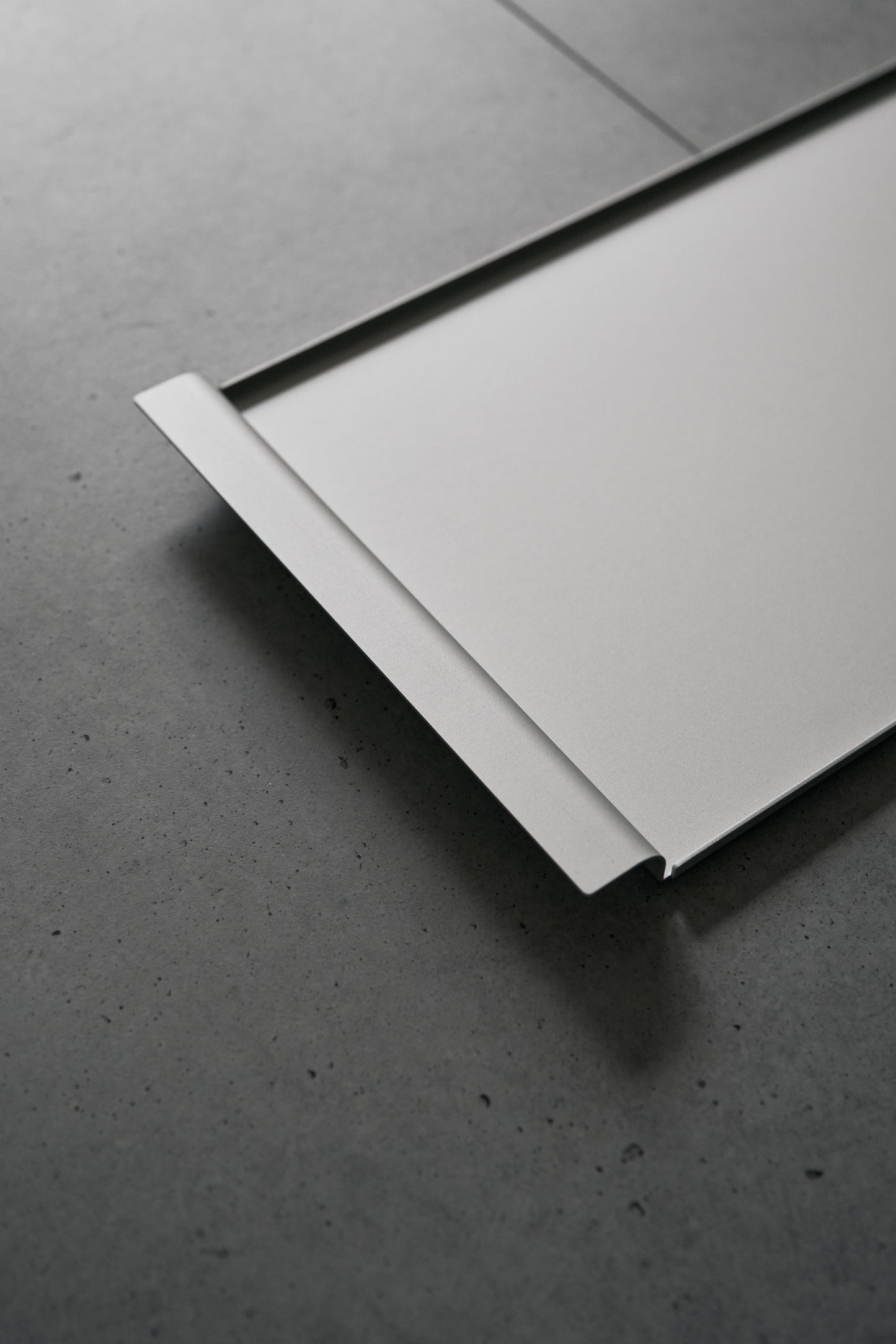 Wanderout / Wide Tray Al - Silver