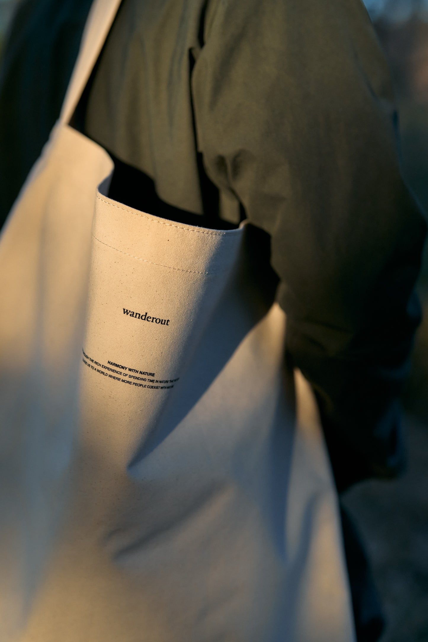 Wanderout / Square Big Tote - Natural
