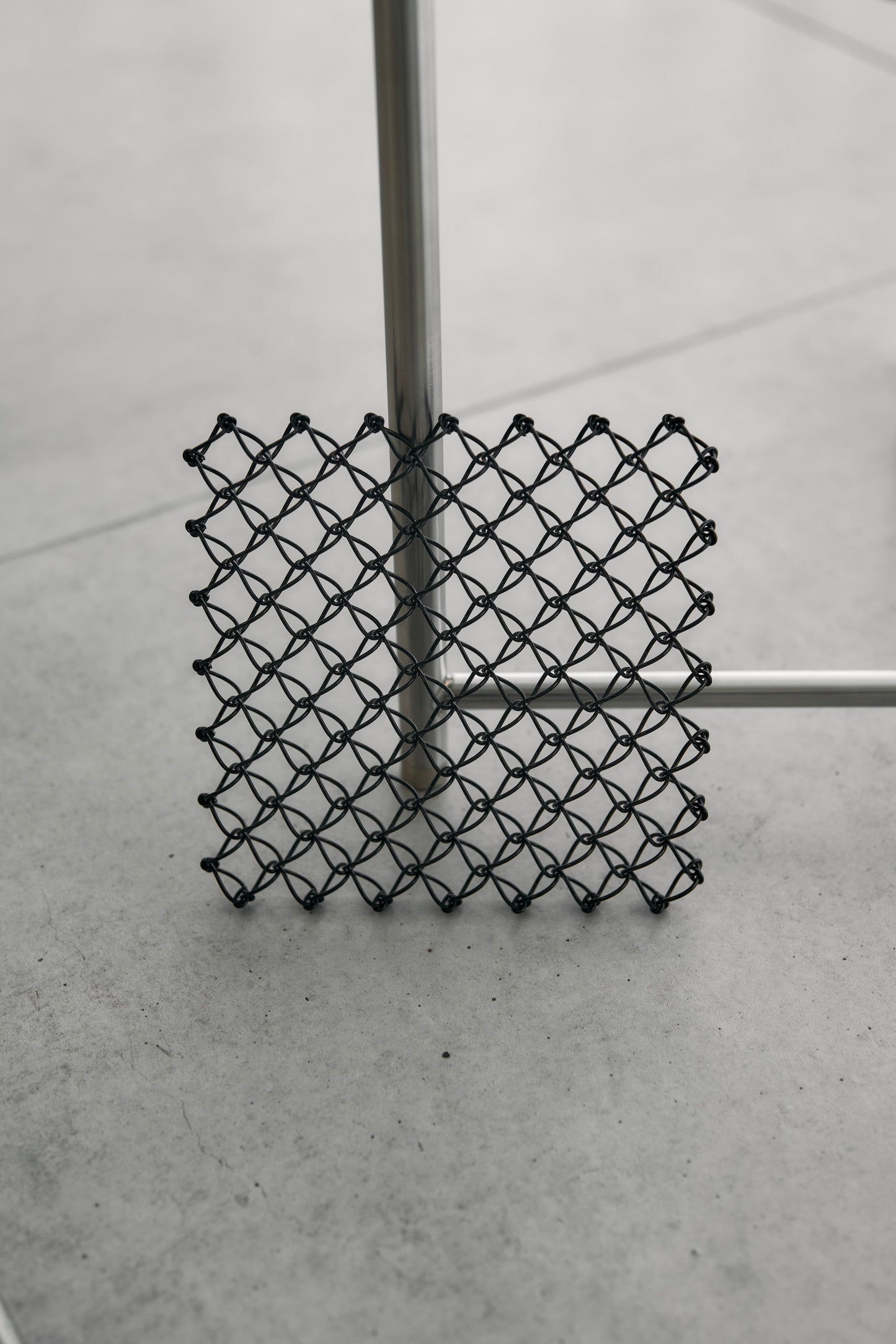 Wanderout / Wire Pot Stand - Black