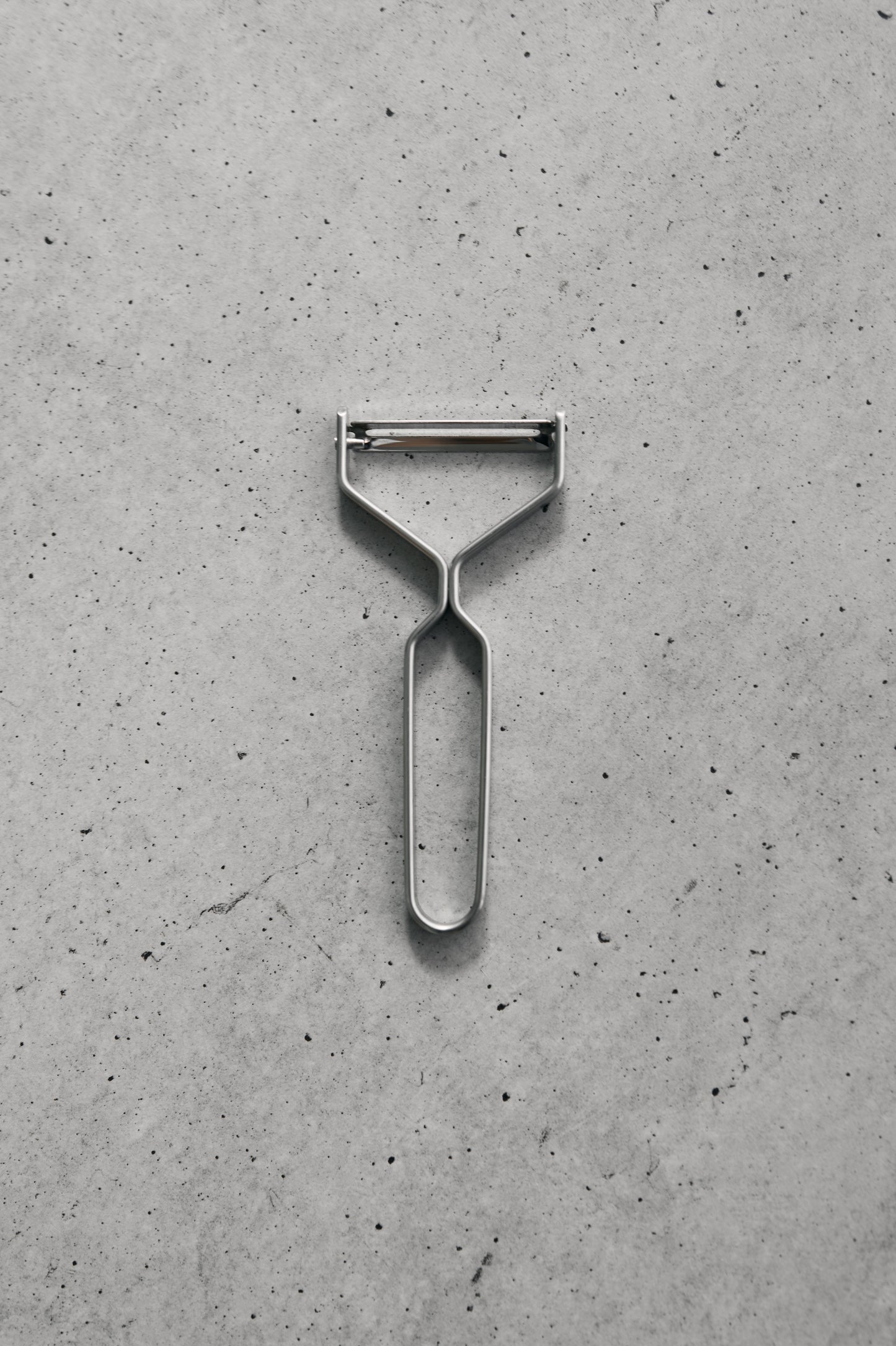 Yoshita Handi-Design Studio / Peeler