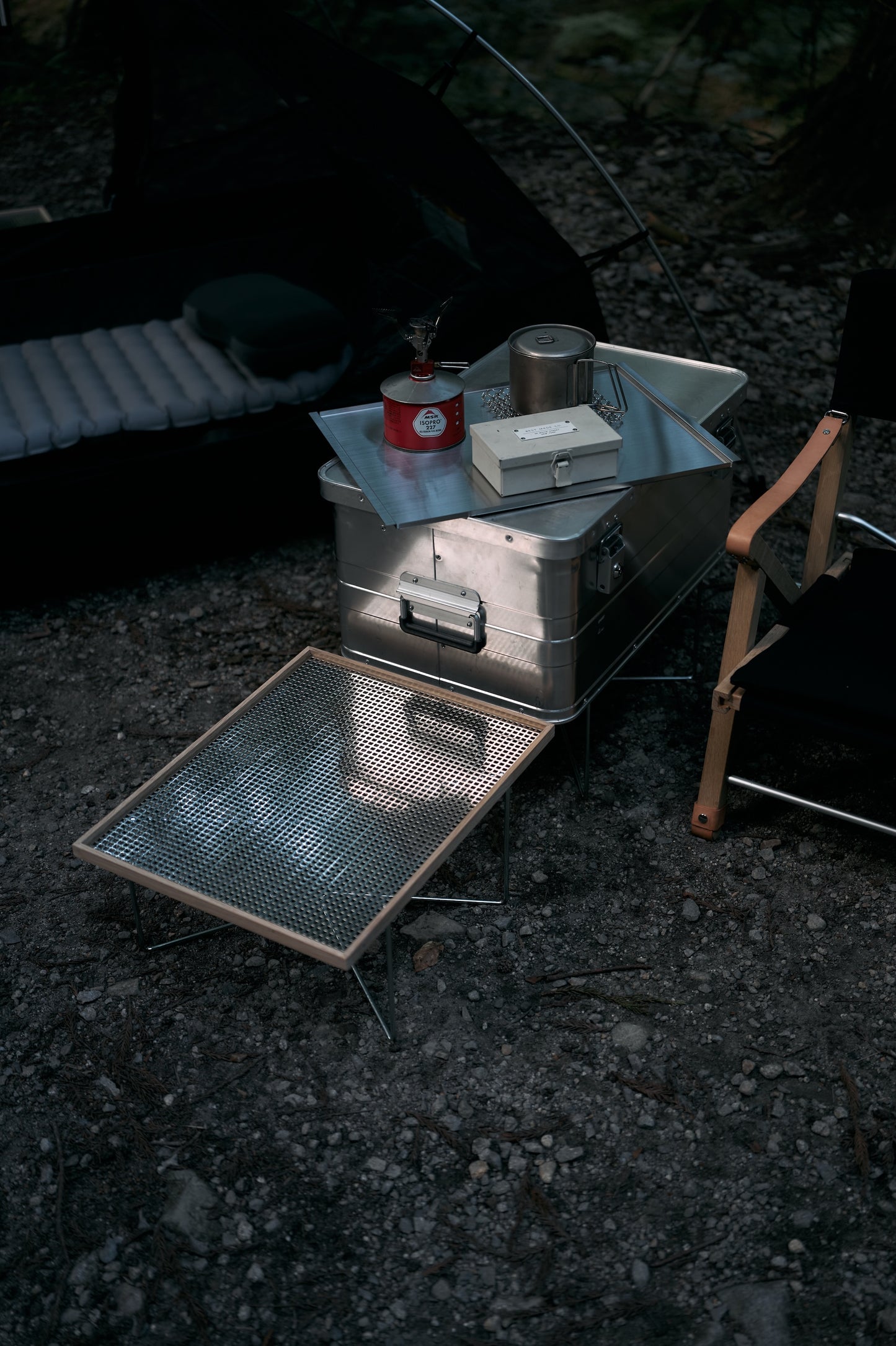 Wanderout / Universal Plate 01