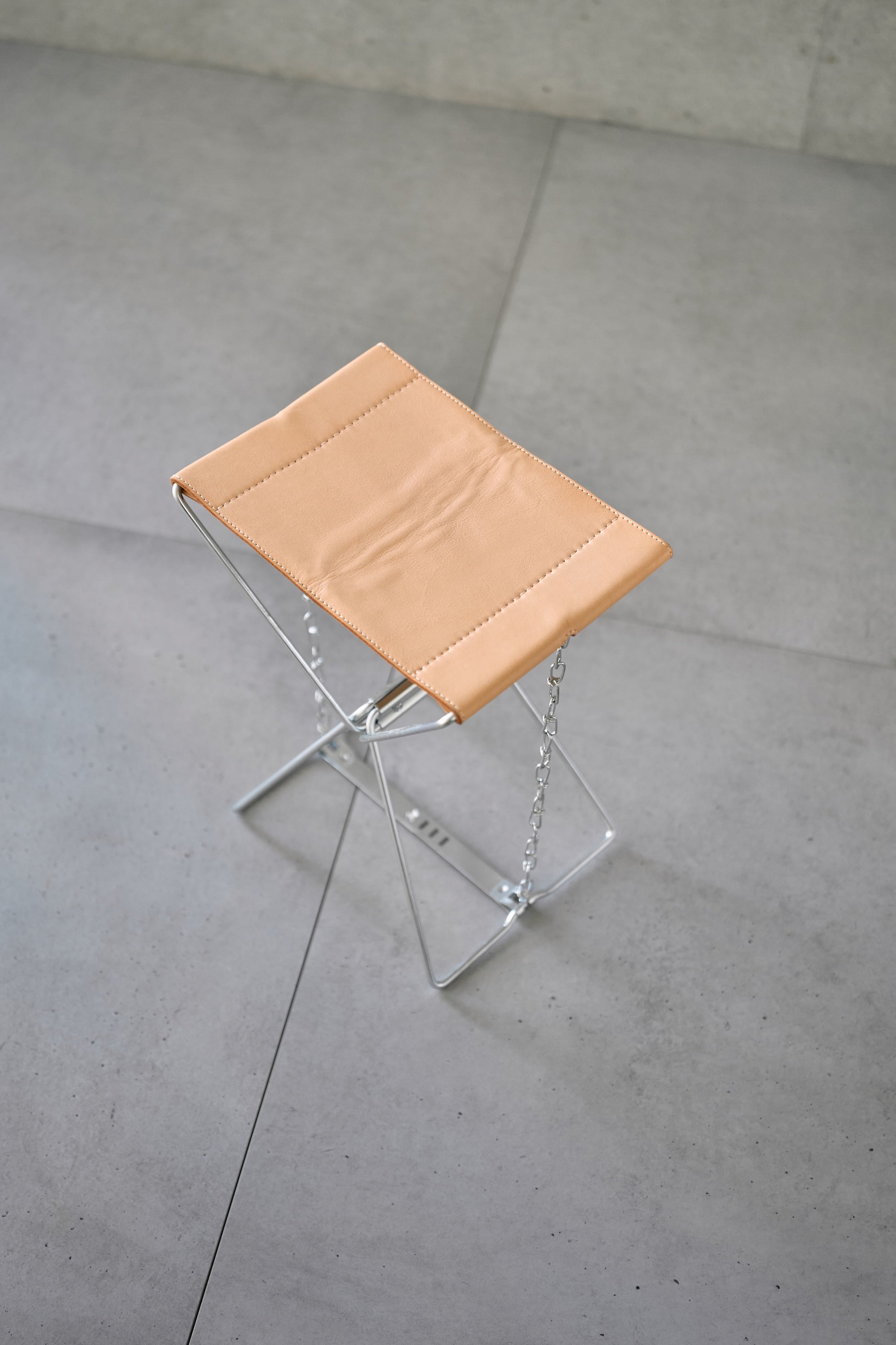 Wanderout / Universal Stool - Nume – wanderout