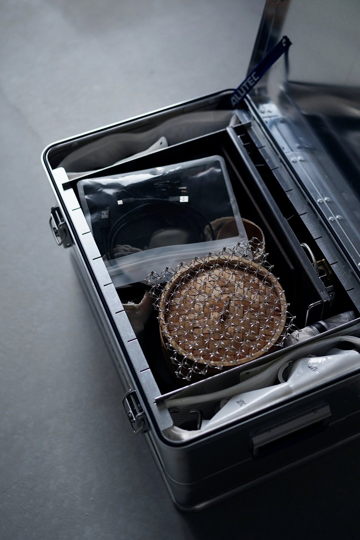 Containeering Vol.1 / Alutec 48L