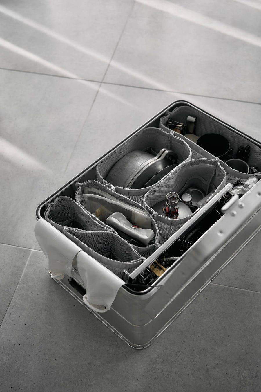 Containeering Vol.3 / Wanderout Universal Box 47L
