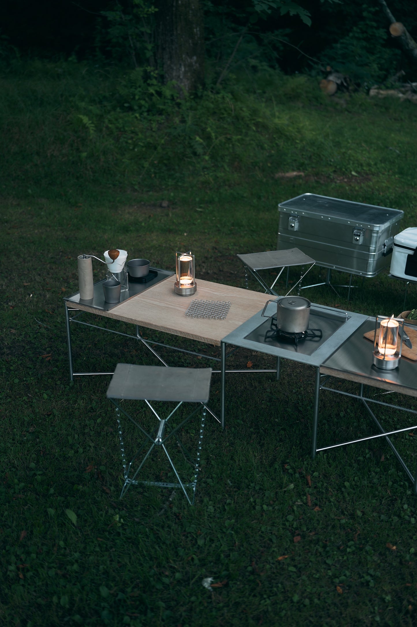 Wanderout / Universal Stool - Silver