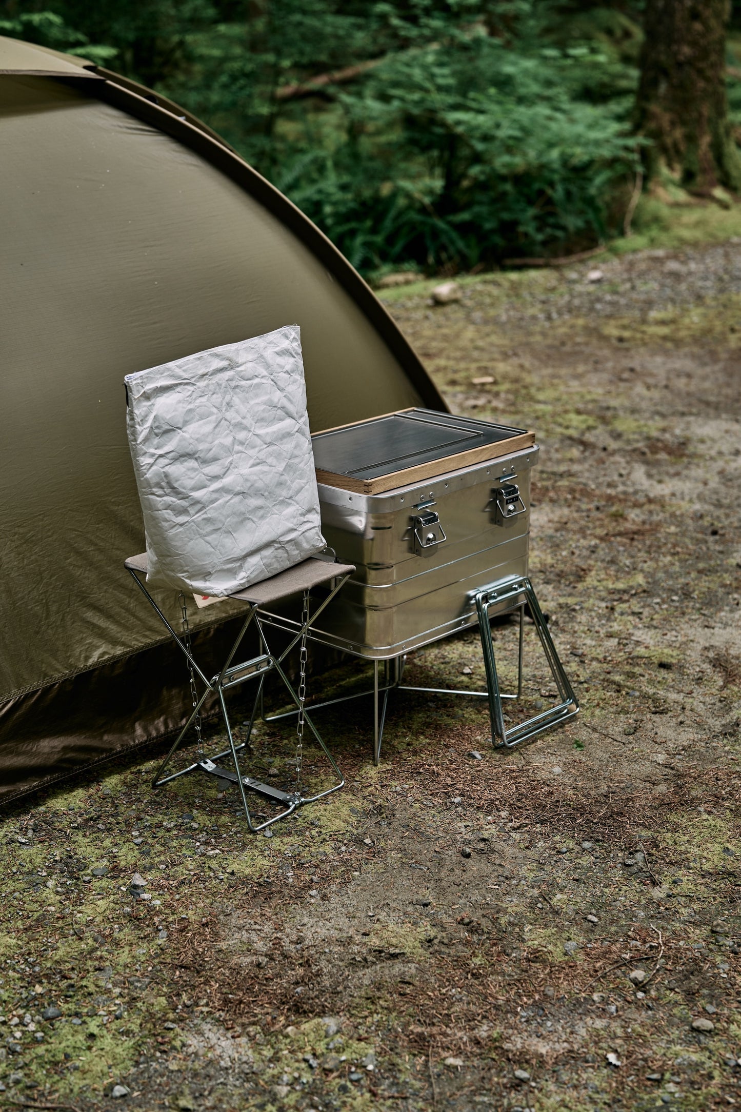 Wanderout / Universal Stool - Silver