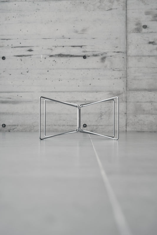 Wanderout / Universal Stand - Silver