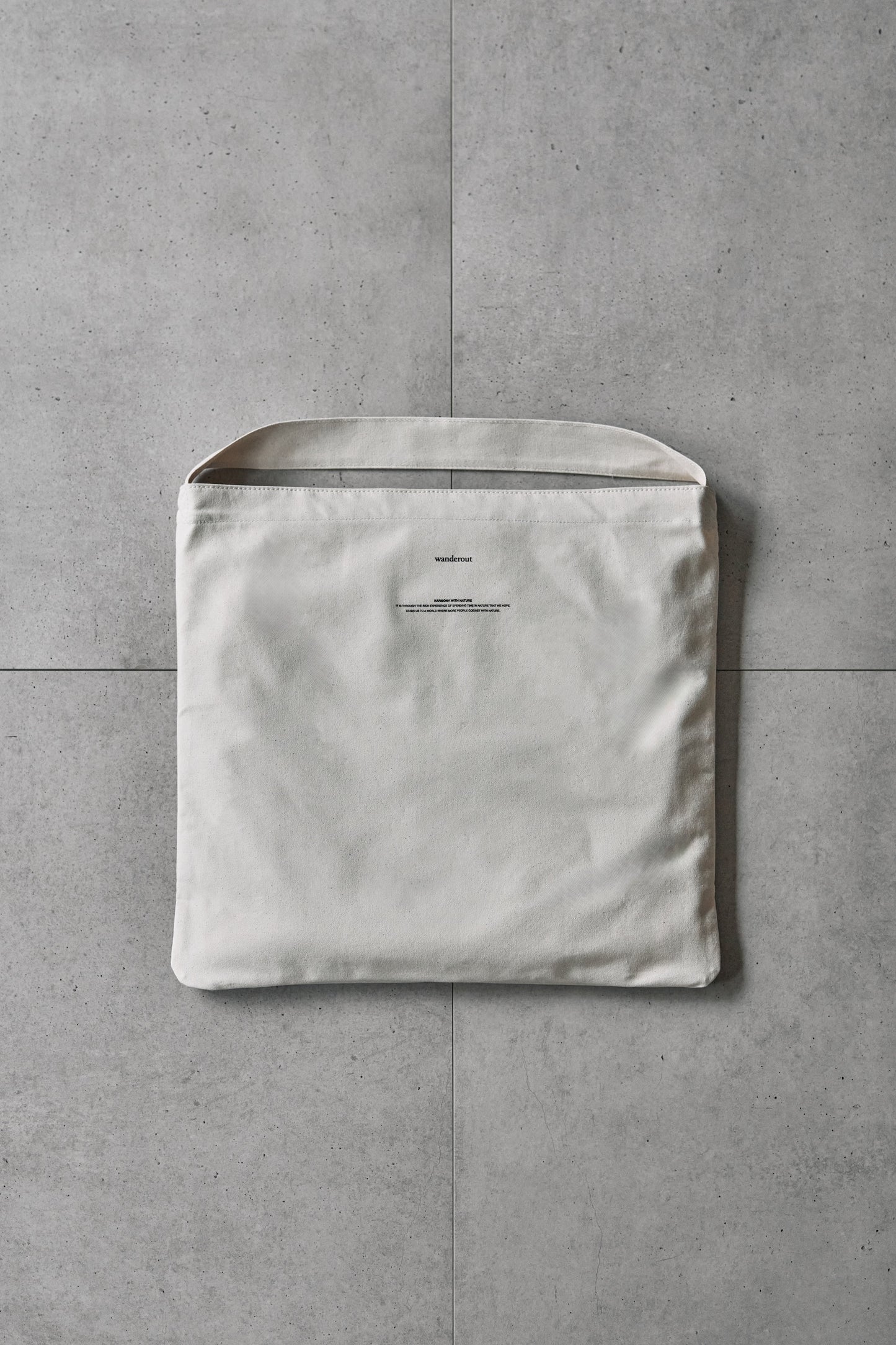 Wanderout / Square Big Tote - Natural