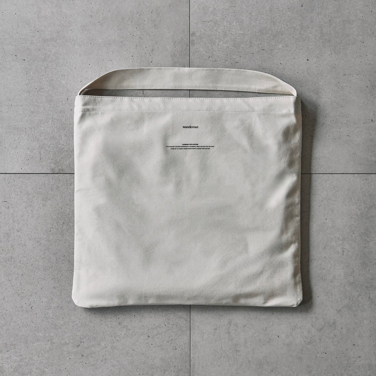 Wanderout / Square Big Tote - Natural