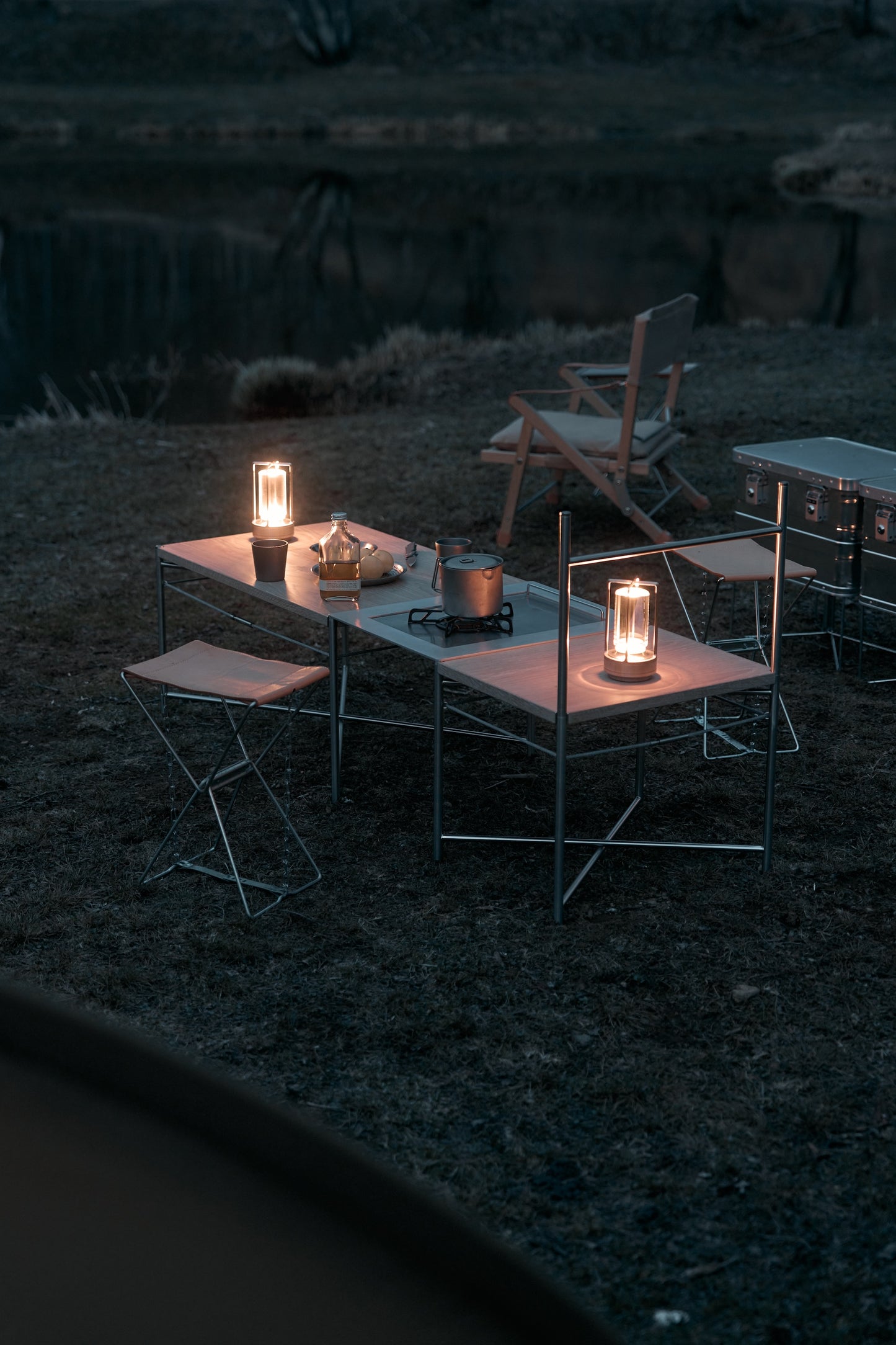 Wanderout / Universal Stool - Nume