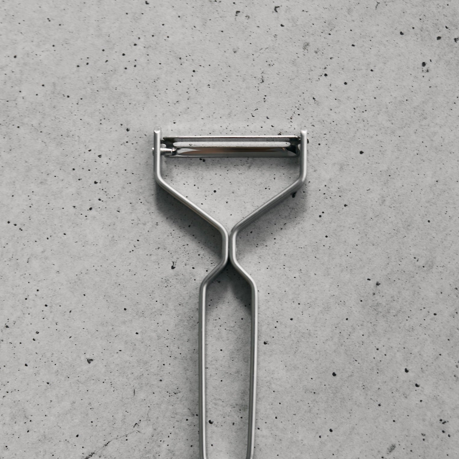 Yoshita Handi-Design Studio / Peeler – wanderout