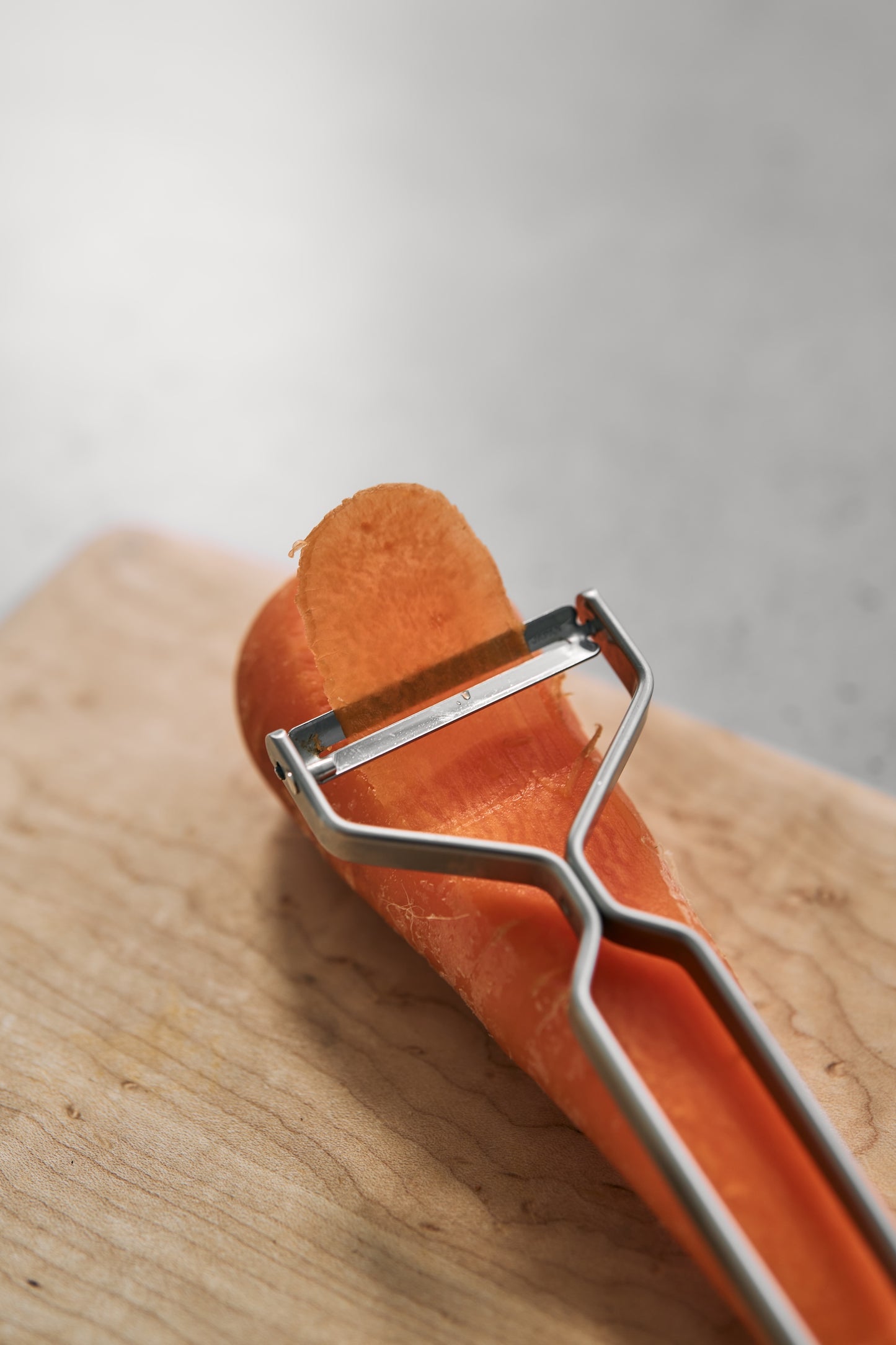 Yoshita Handi-Design Studio / Peeler