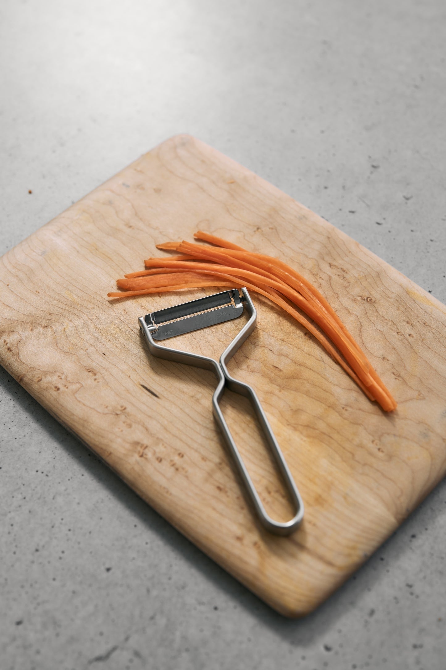 Yoshita Handi-Design Studio / Peeler Extra Fine Julienne