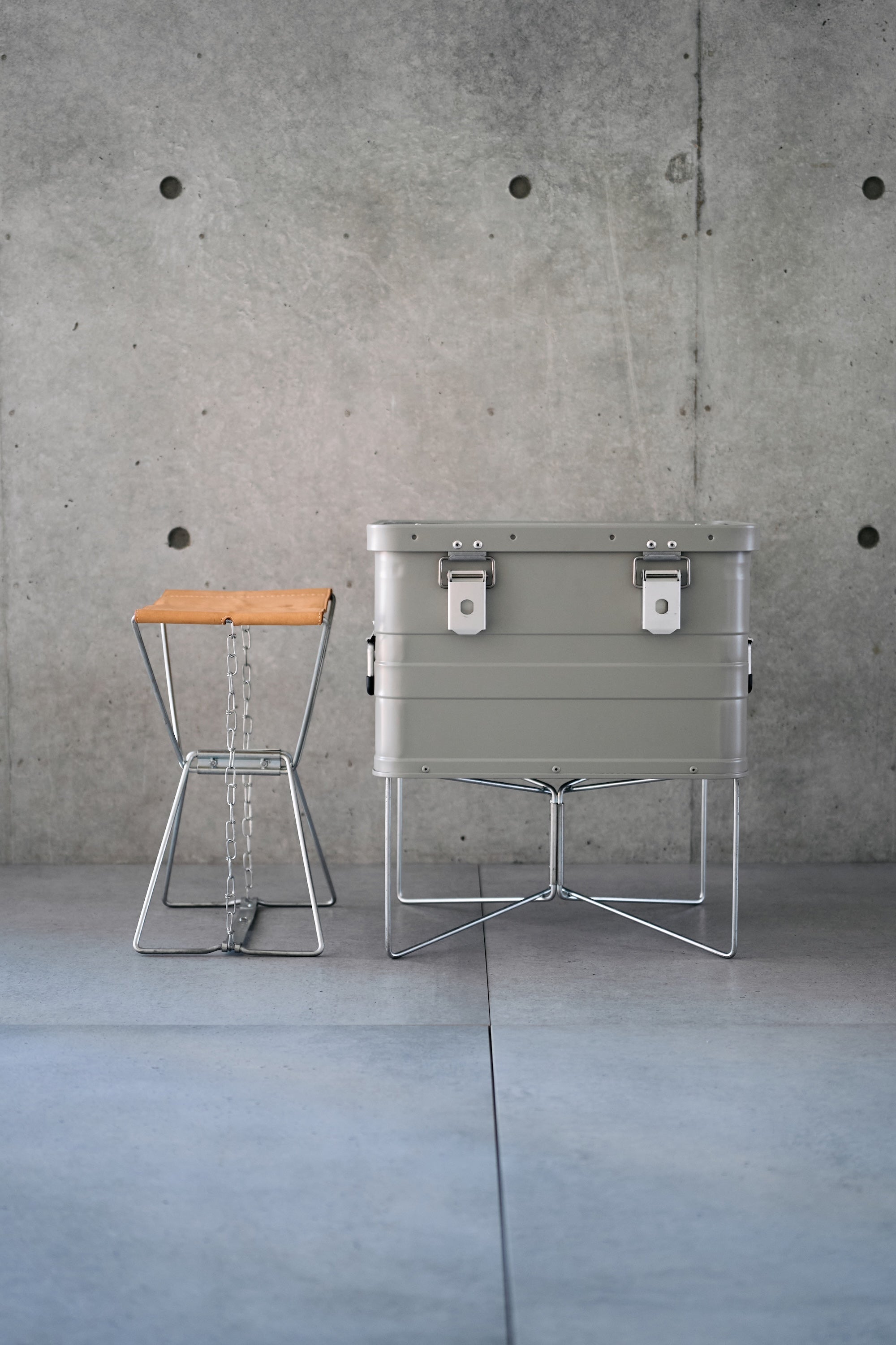 Wanderout / Universal Stool - Nume – wanderout