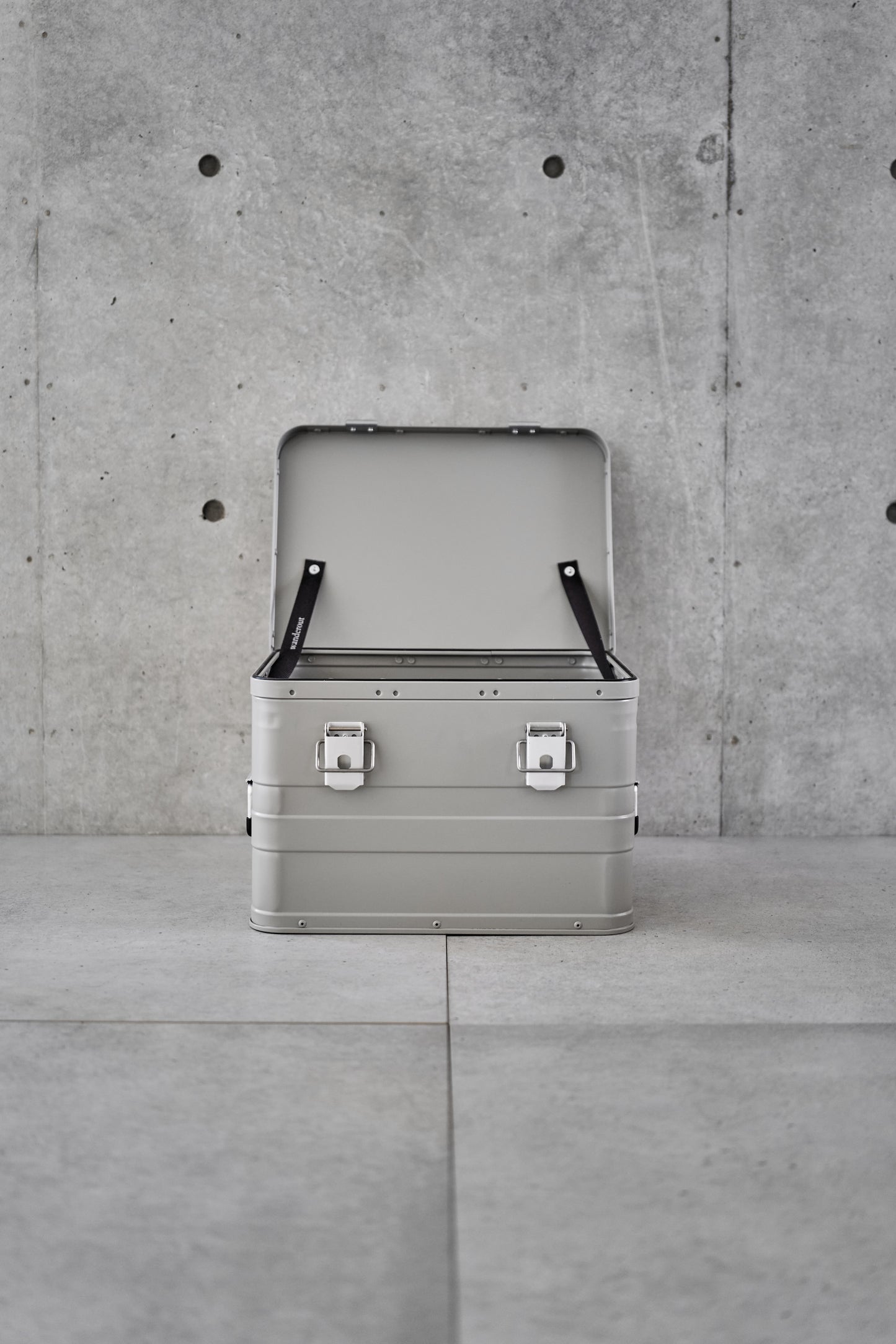 Wanderout / Universal Box 29L - Stone Gray