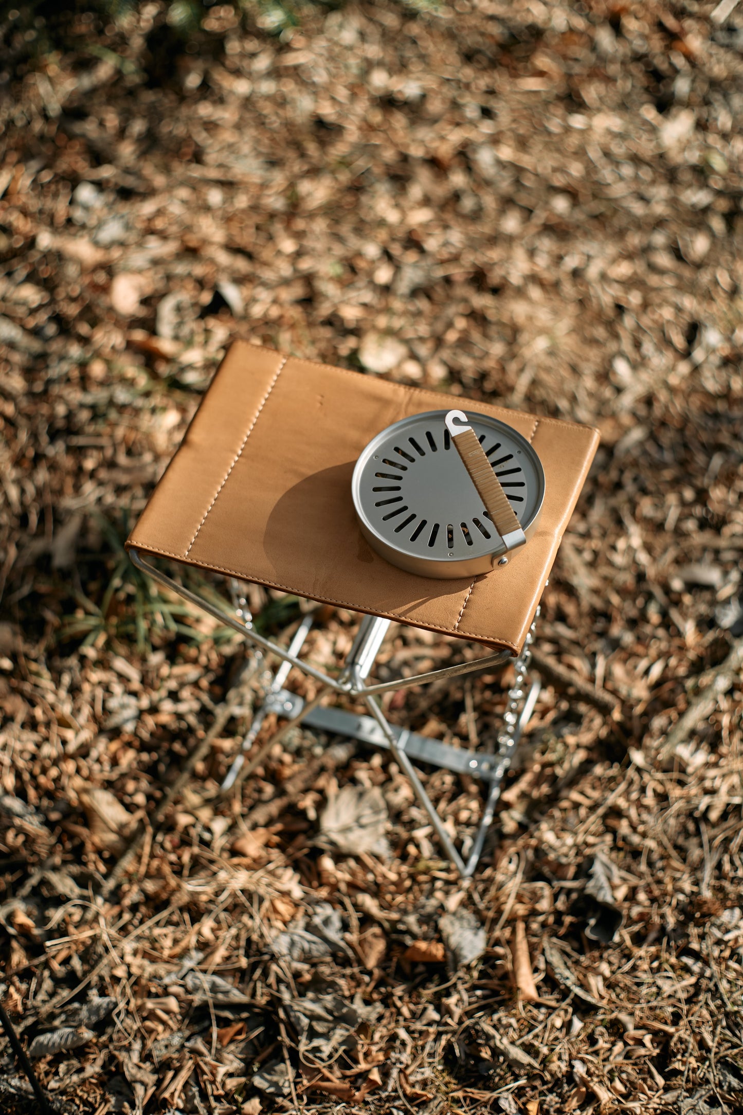 Wanderout / Universal Stool - Nume