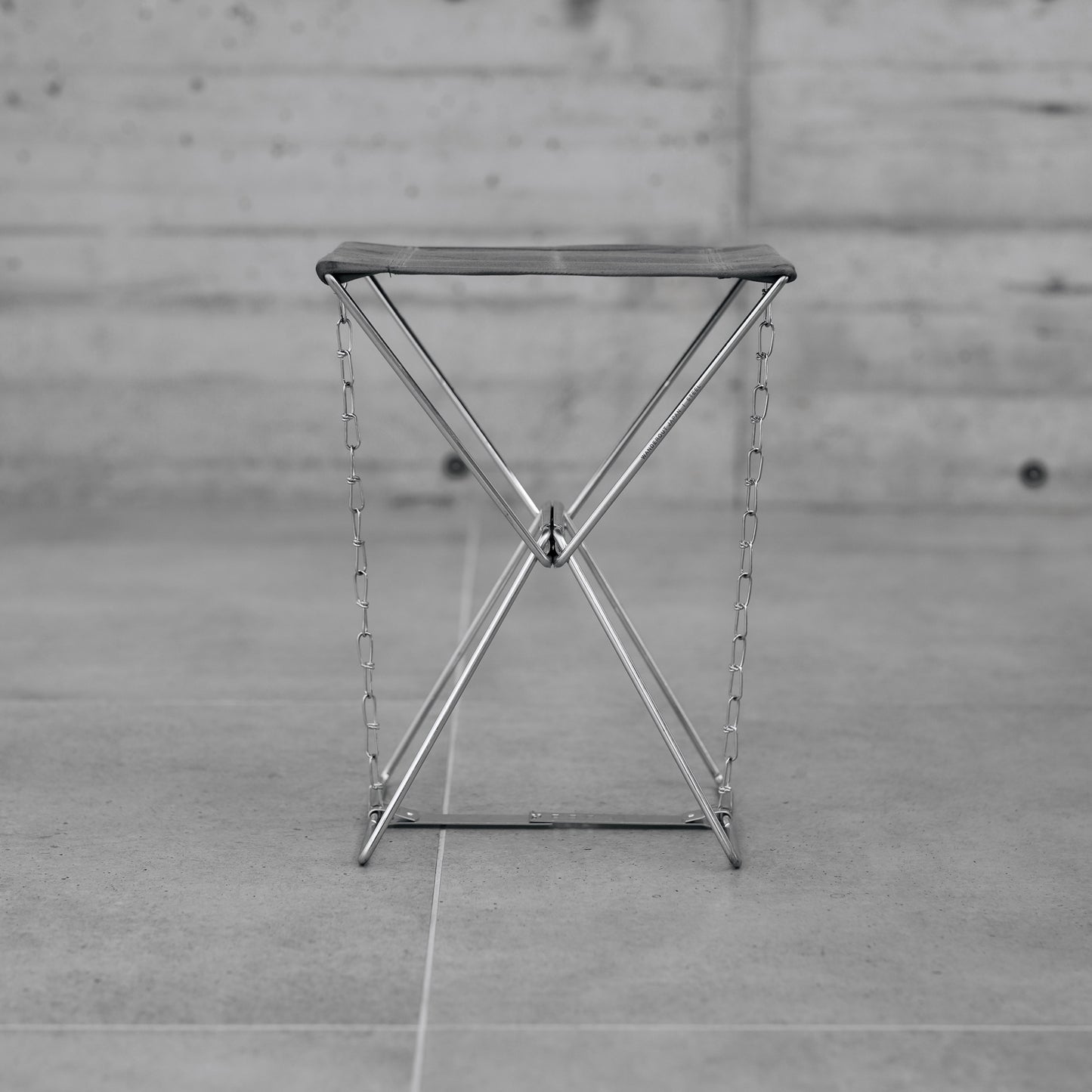 Wanderout / Universal Stool - Silver