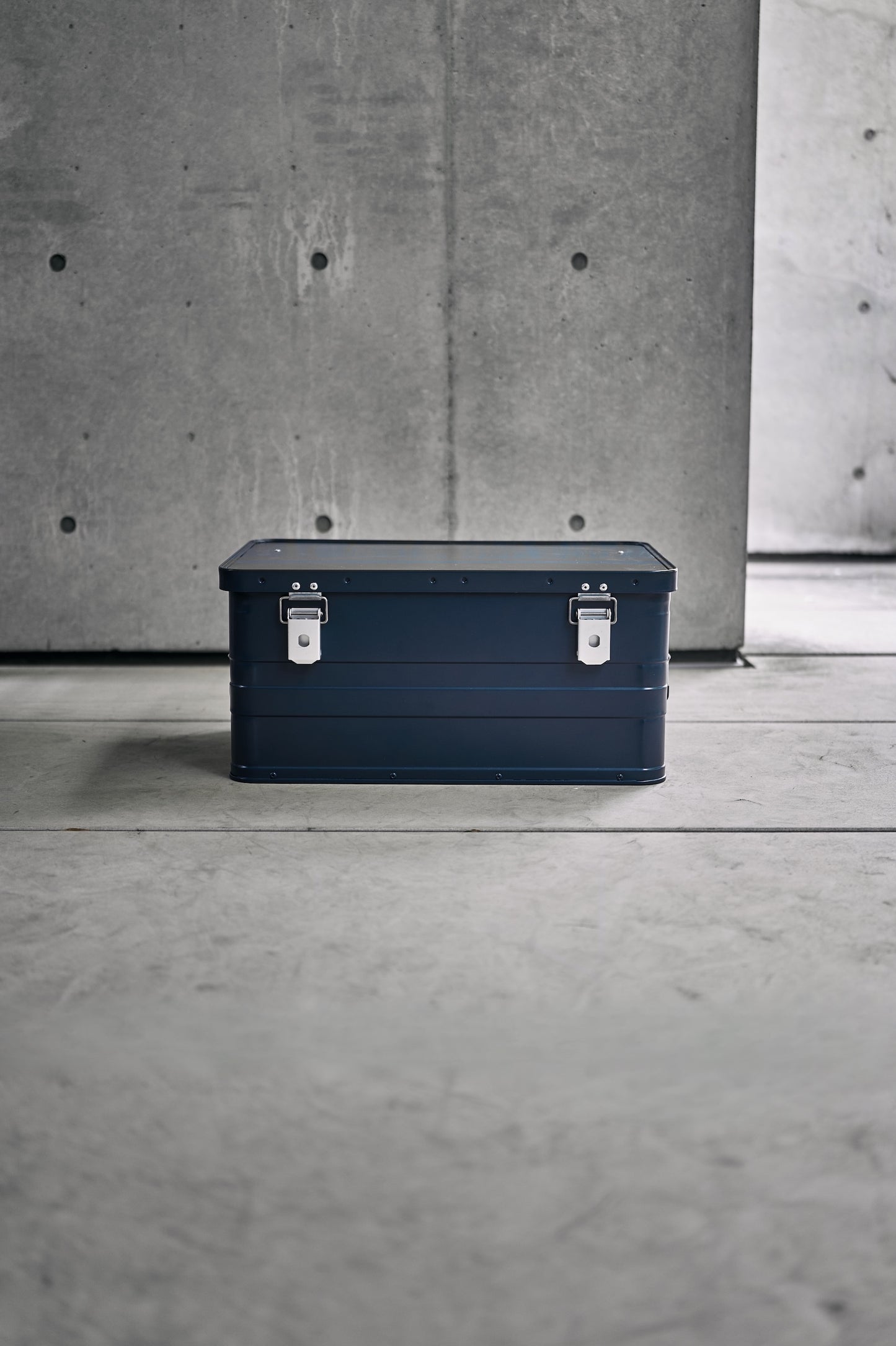 Wanderout / Universal Box 47L - Blue Gray